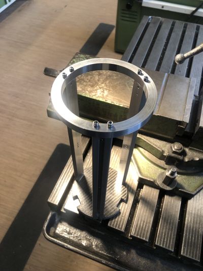 Machined struts